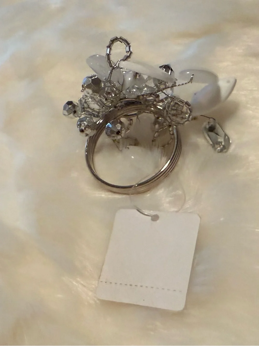 Pier 1 White and Silver Beaded Floral Napkin Rings (Set)